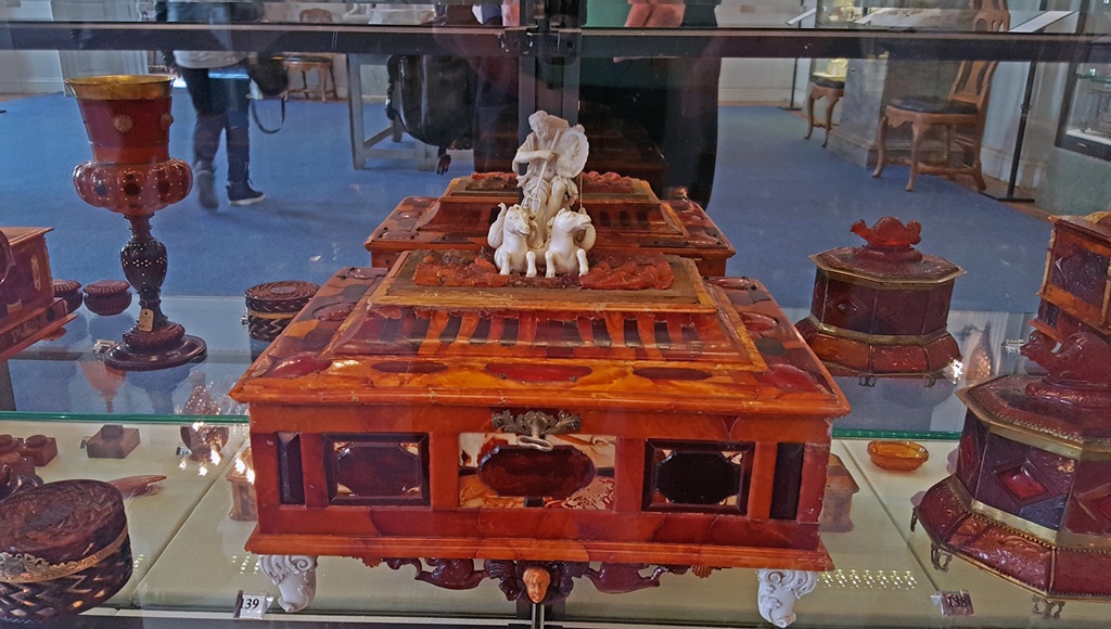 Chest of Amber and Ivory